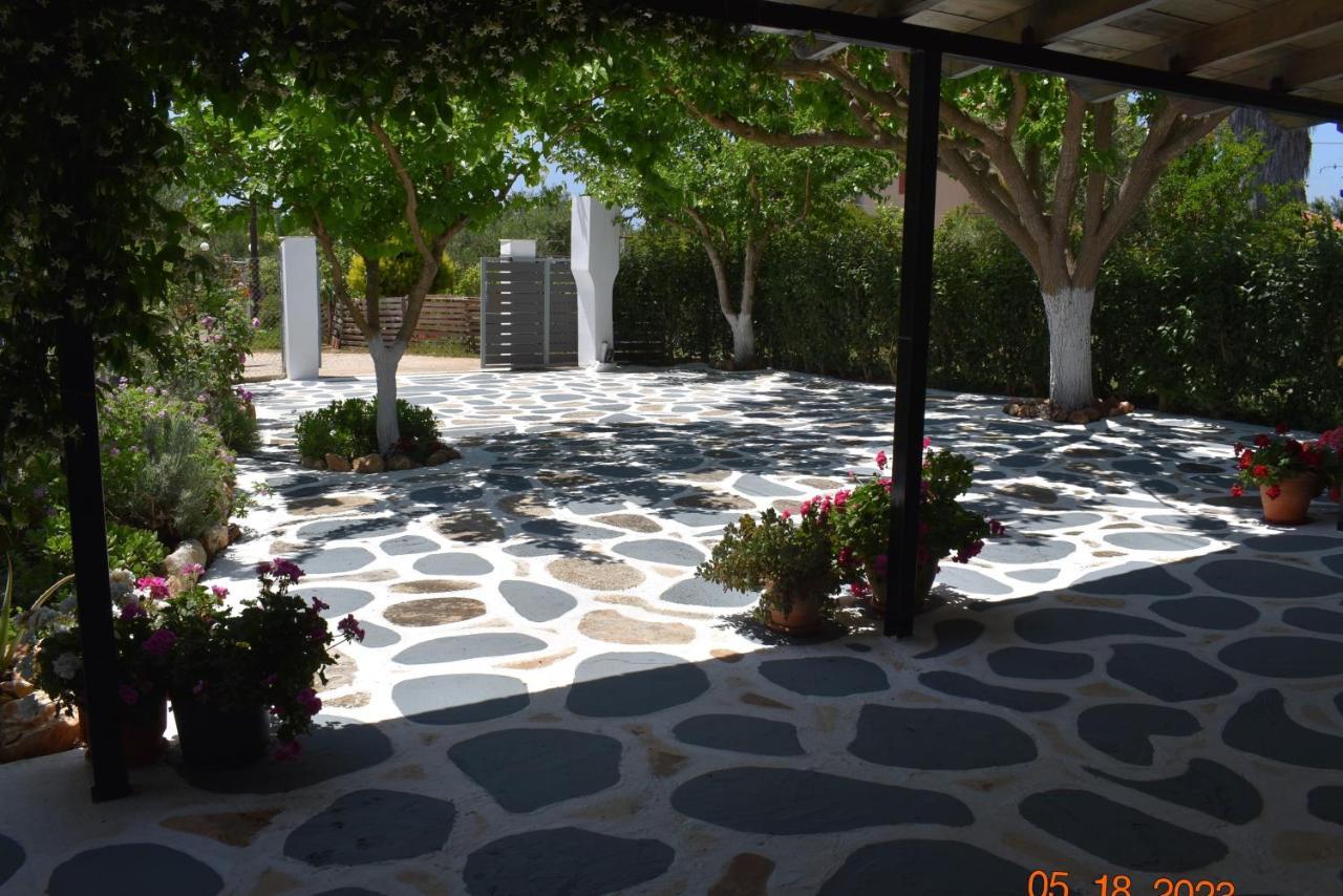 Villa Pigadia à Vromonérion Extérieur photo